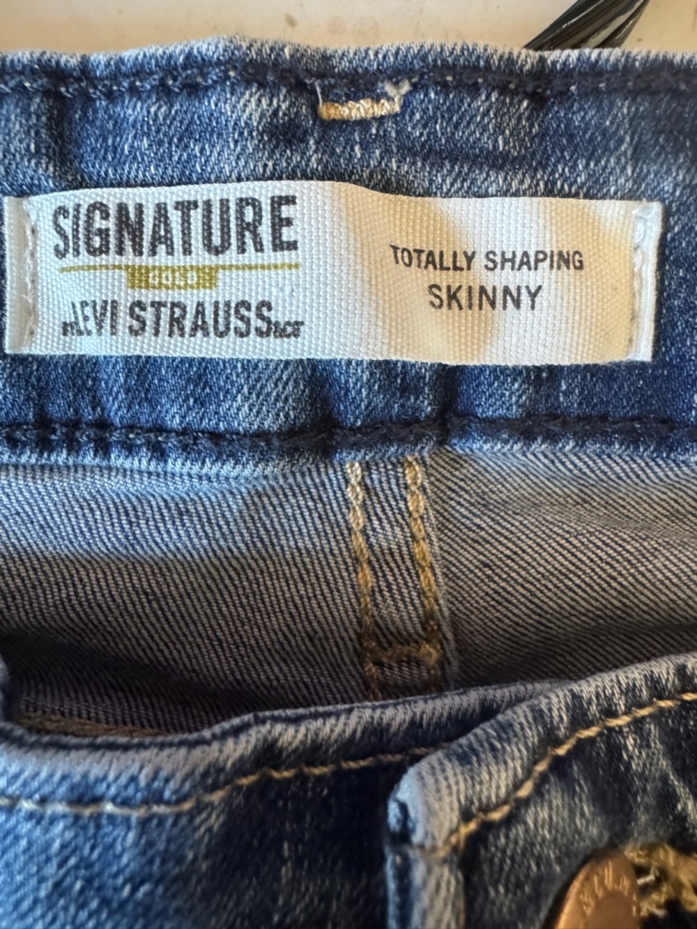 Hand Painted Levi Strauss Totally Shaping Skinny Jeans Size 33 - Picture 9 of 11